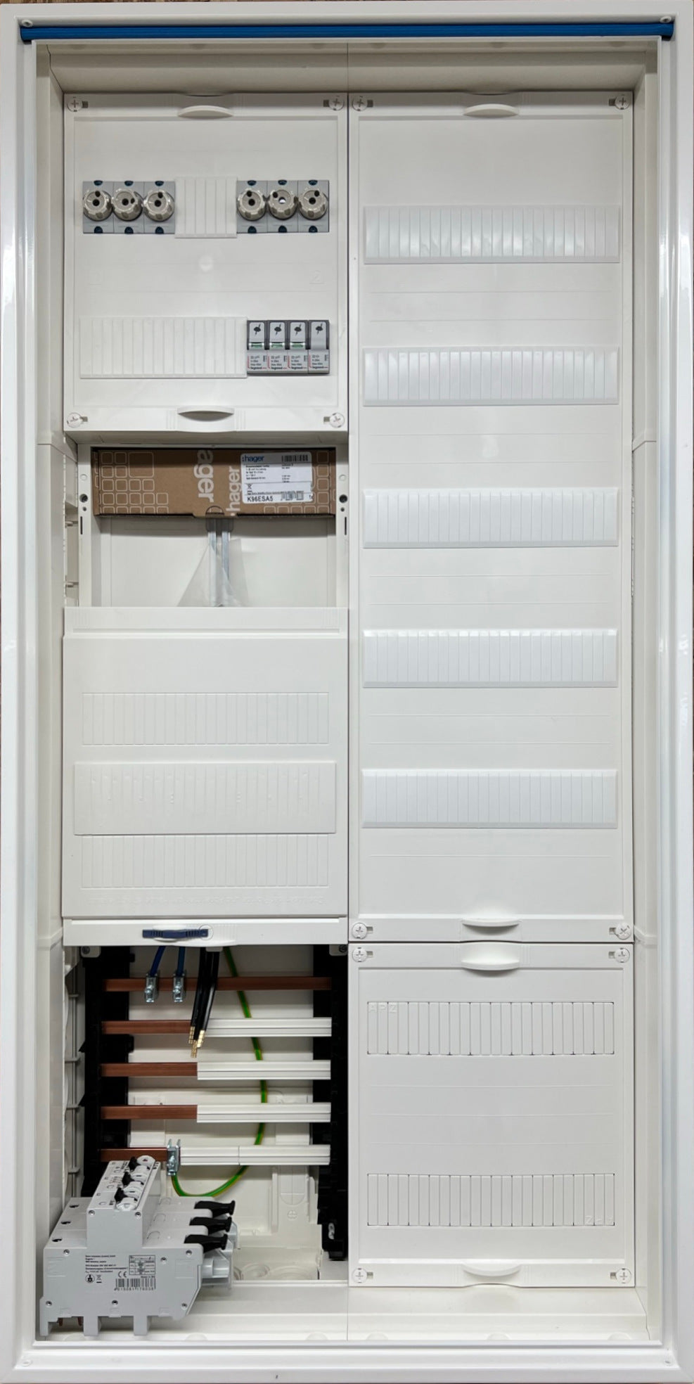 Typ 38 | Hager Zählerschrank für Photovoltaik / PV | SLS | ÜSS | 2xD0-Abgang